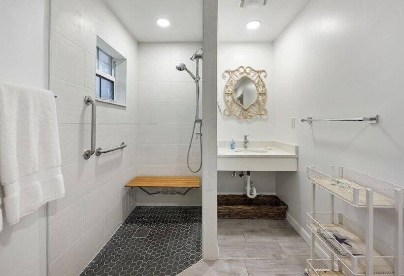 فندق Seahorse Beach Bungalows