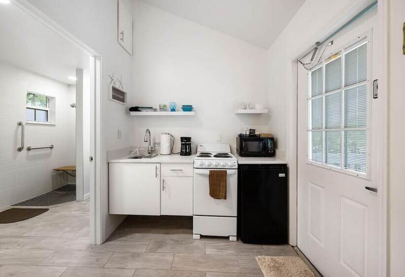 فندق Seahorse Beach Bungalows