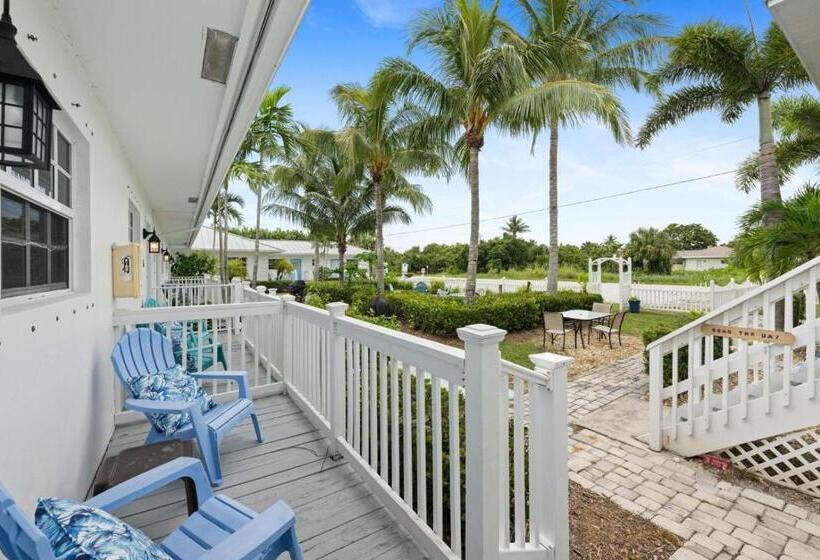 فندق Seahorse Beach Bungalows