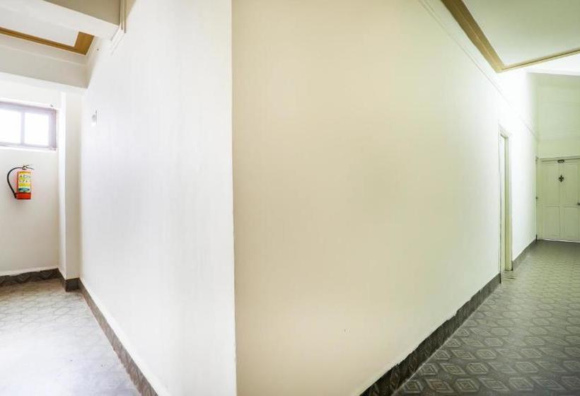 فندق Spot On 37412  Priti International