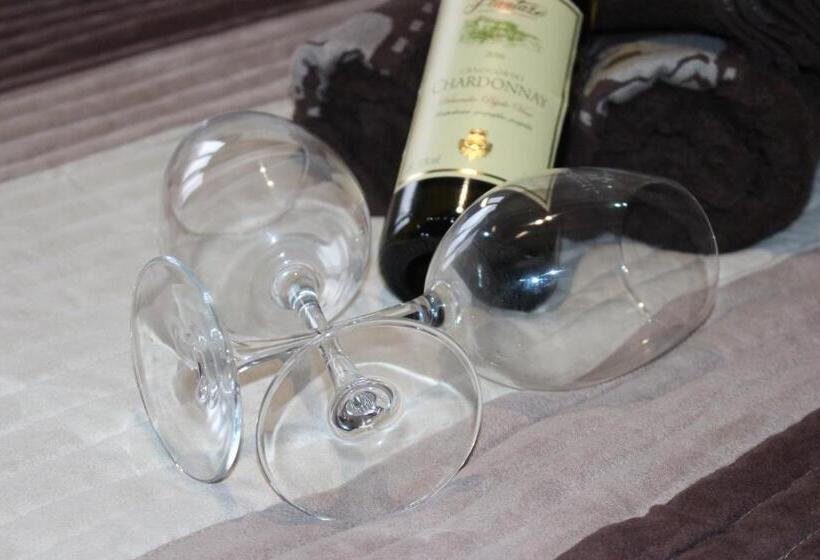 پانسیون Apartmani Ramonda