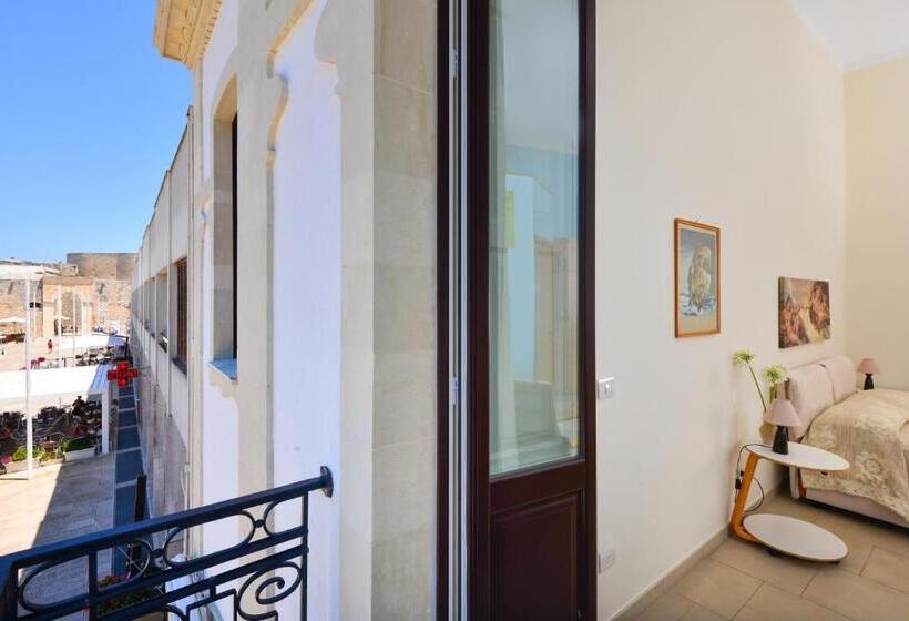 פנסיון Balcone Su Otranto