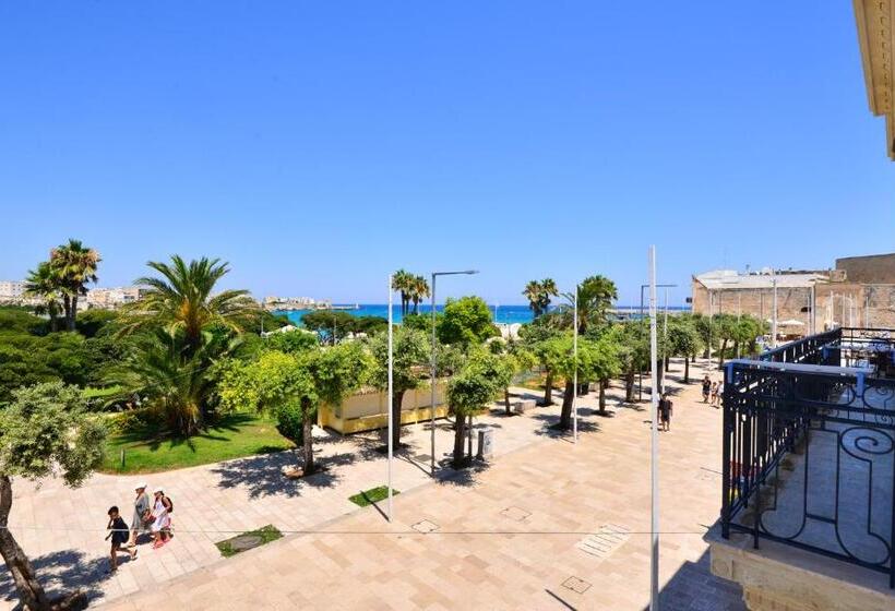 פנסיון Balcone Su Otranto