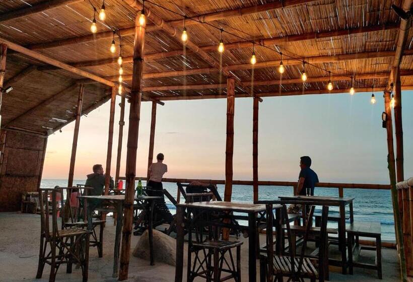 펜션 Mancora Beach House