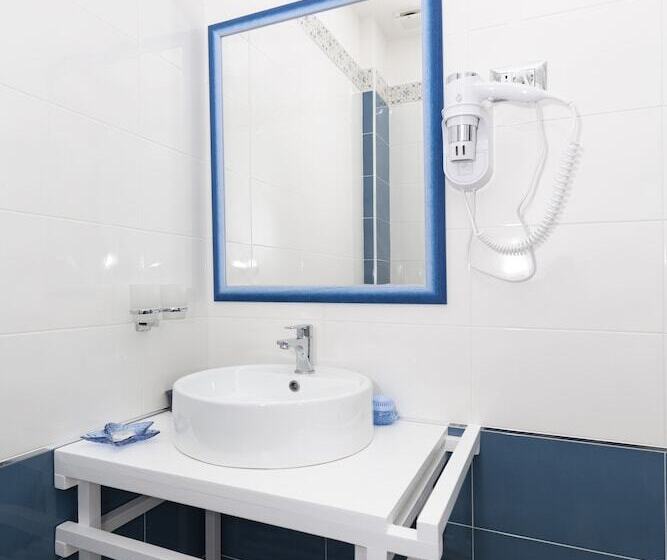 ペンション Violetta