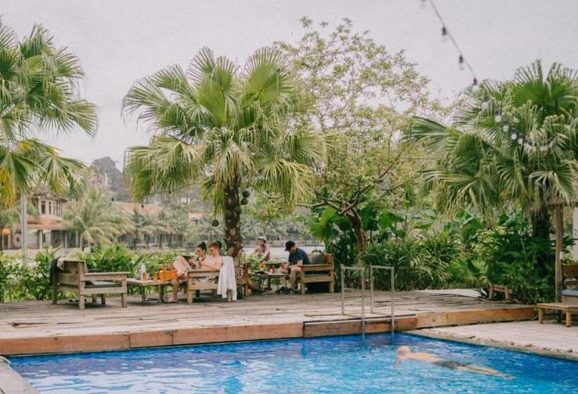 The Banana Tree Hostel