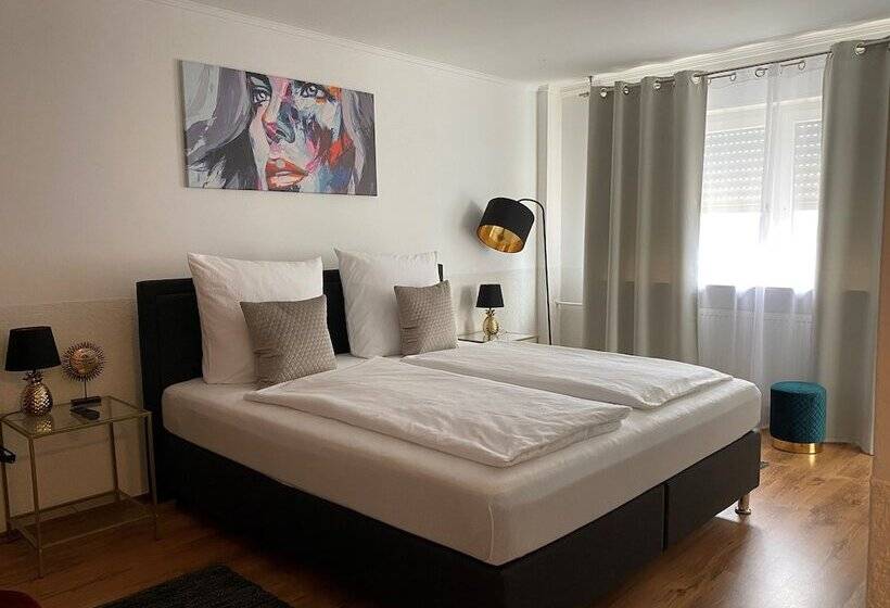 تختخواب و صبحانه Am Hafen