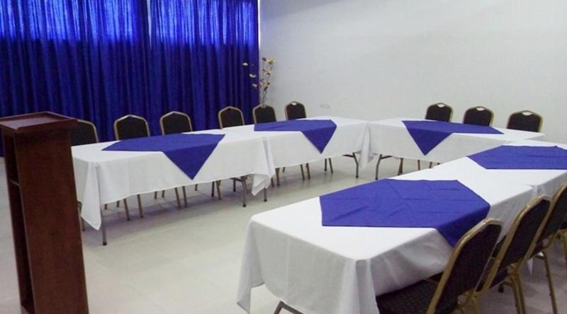 Отель Diamante Blue