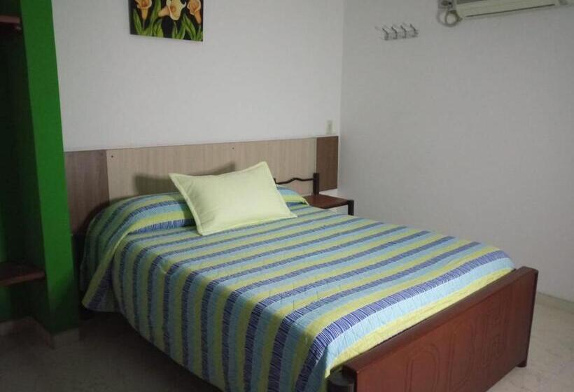 Отель Diamante Blue