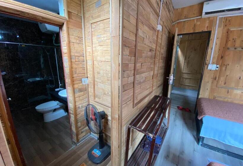 هتل Lila Inn & Motorbike Tours Ha Giang