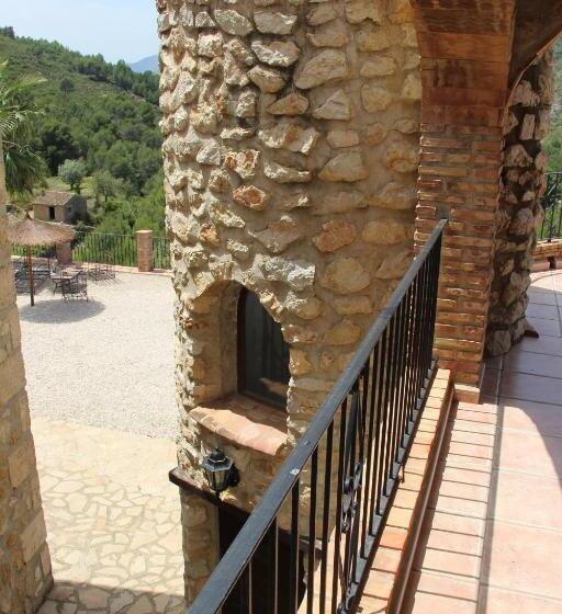 M A S L A P A U Country Hotel   Adults Only