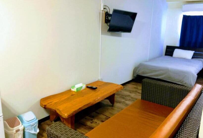 בית מלון כפרי Yoron Tandy House