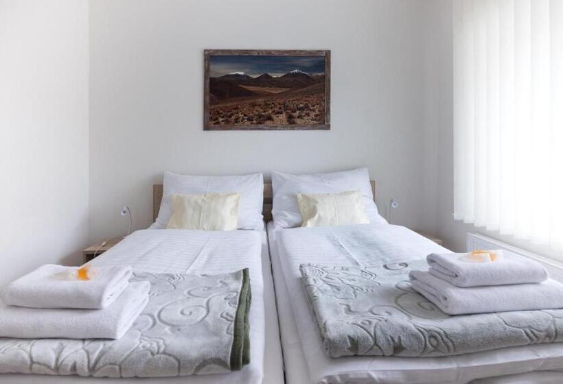 Majatalo A Studio Veselka Litomyšl