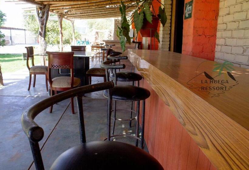 پانسیون Hospedaje La Huega