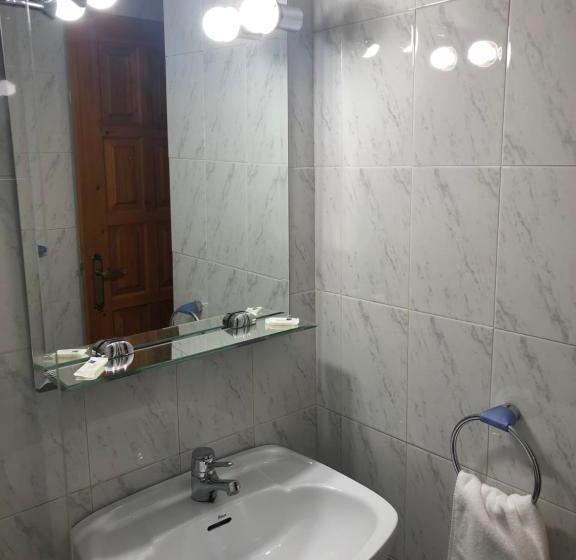 بنسيون Hostal La Parrilla Monegros Ii