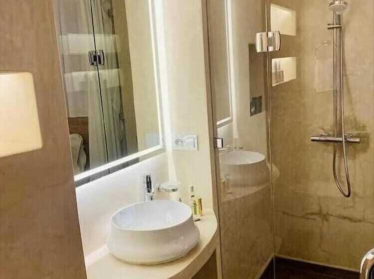 Aparthotel & Hotel Doha