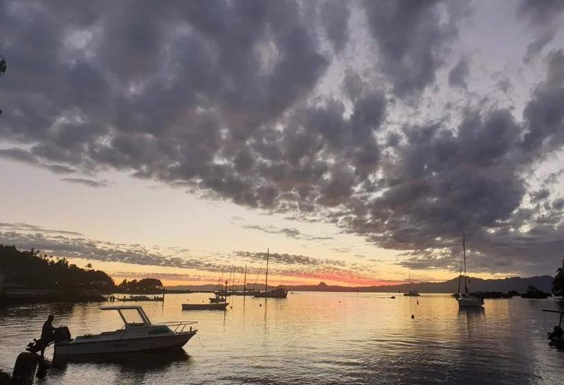 ホテル Bay View Barbers Lodge