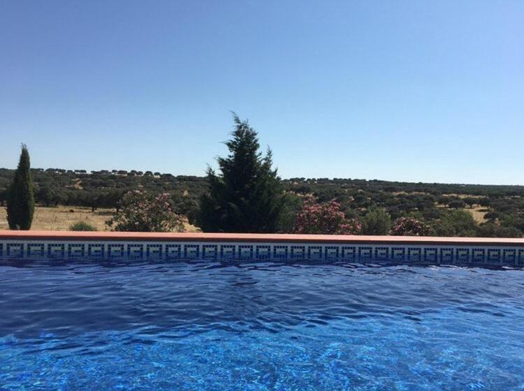 בית מלון כפרי Casas Da Faia   Nature Guest House