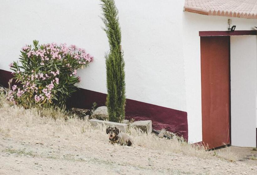 בית מלון כפרי Casas Da Faia   Nature Guest House