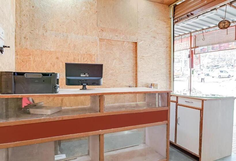 בית מלון כפרי Karla Hill   Lonavala