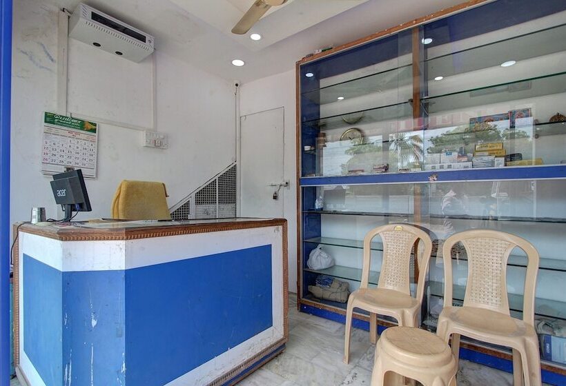 فندق Oyo 38664 Rt Residency