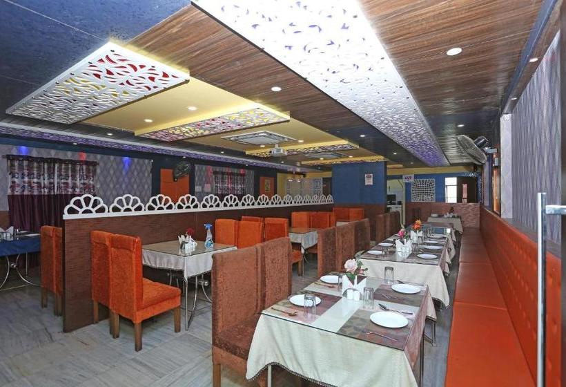 酒店 Oyo 40636  Kama S Inn