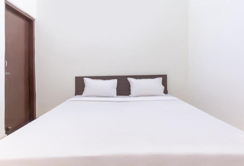 酒店 Spot On 40643 Sweet Lodge