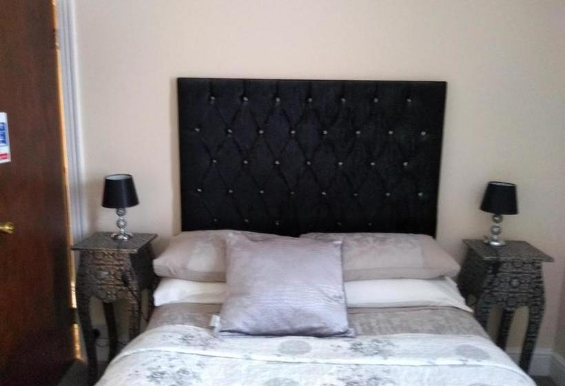 ペンション Marllew