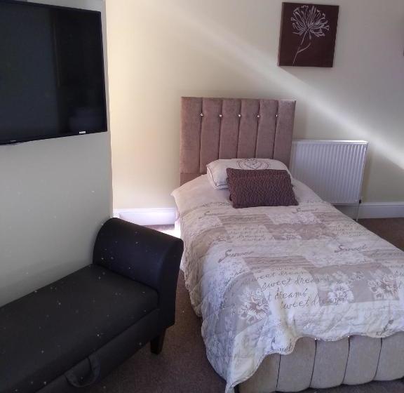 ペンション Marllew