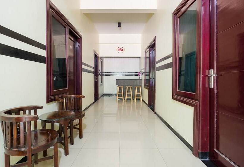 膳宿费 Reddoorz Syariah @ Ketintang Surabaya