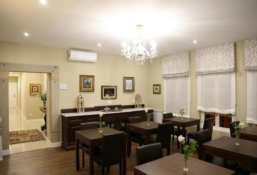 بنسيون Vía Xix