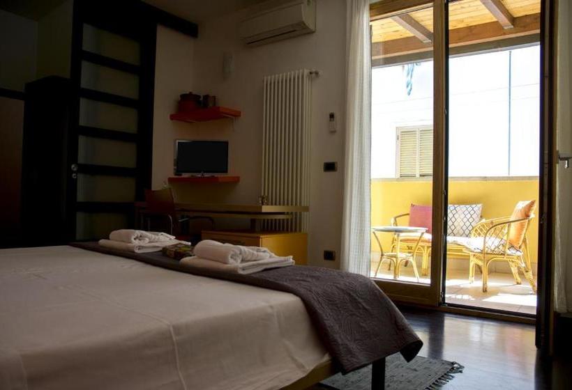 تختخواب و صبحانه Casa Domi