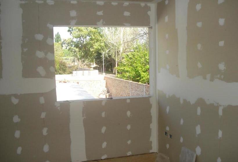 تختخواب و صبحانه Akimekedo