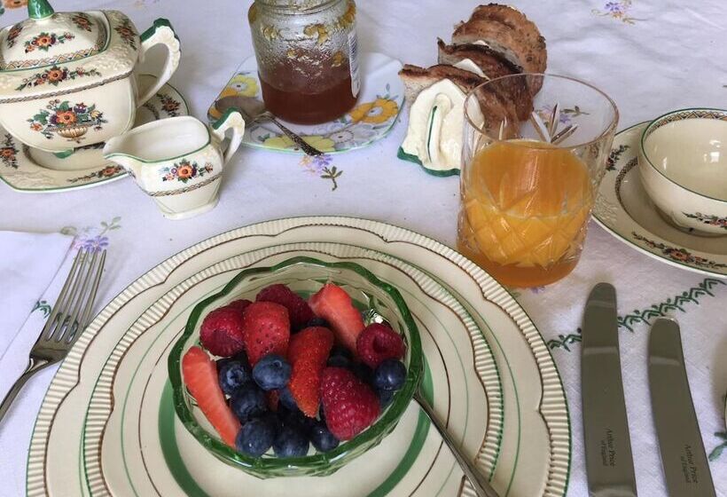 ベッドアンドブレックファースト Anne’s House