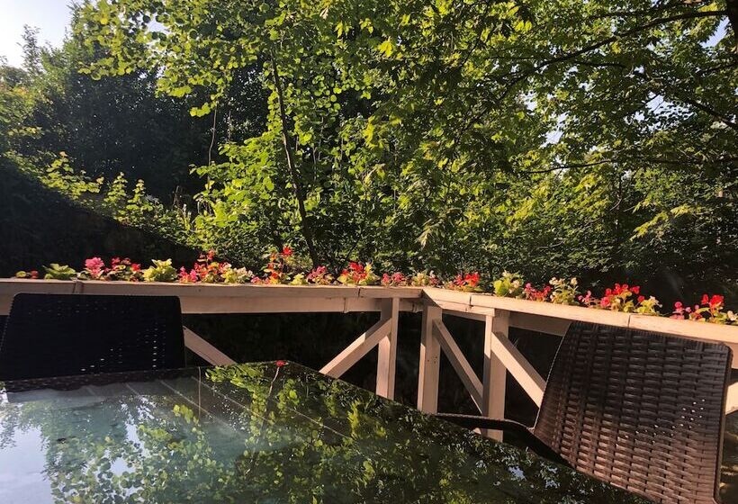 Beyaz Ev Butik Otel Masukiye