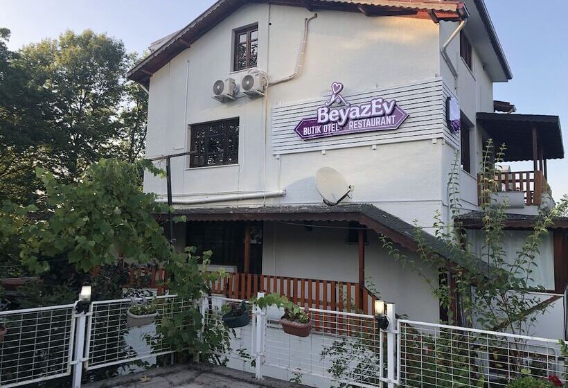 Beyaz Ev Butik Otel Masukiye