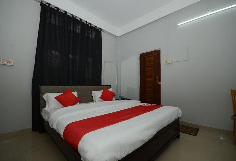 בית מלון כפרי Oyo 28735  Gateway Tezpur