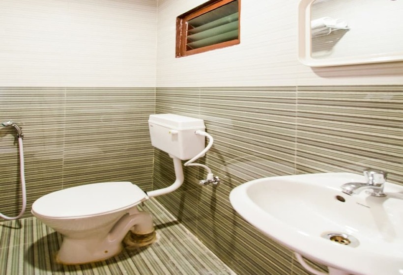 酒店 Oyo 29061 Suryas Grand