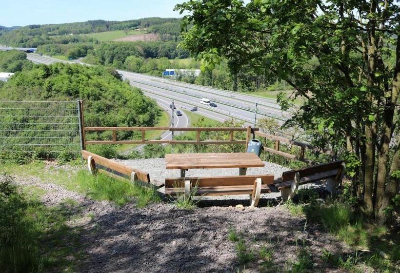 فندق Restaurant Zum Landmann