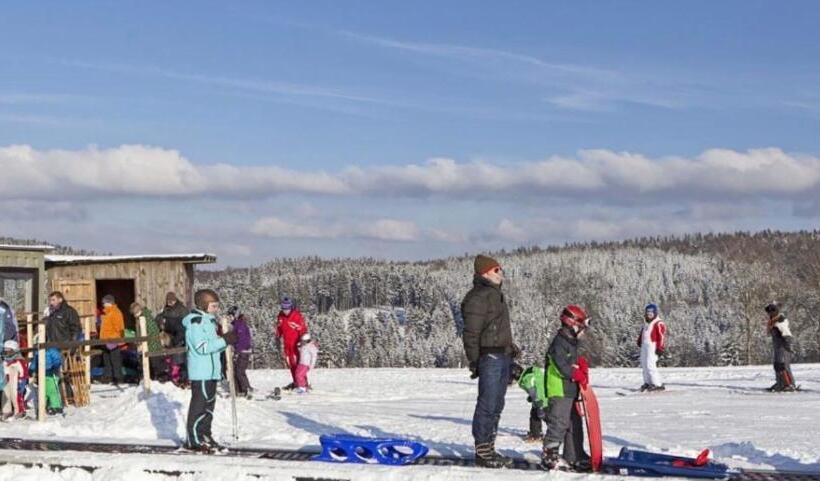 فندق Restaurant Zum Landmann