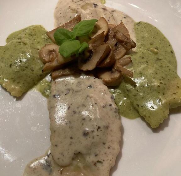 فندق Restaurant Zum Landmann