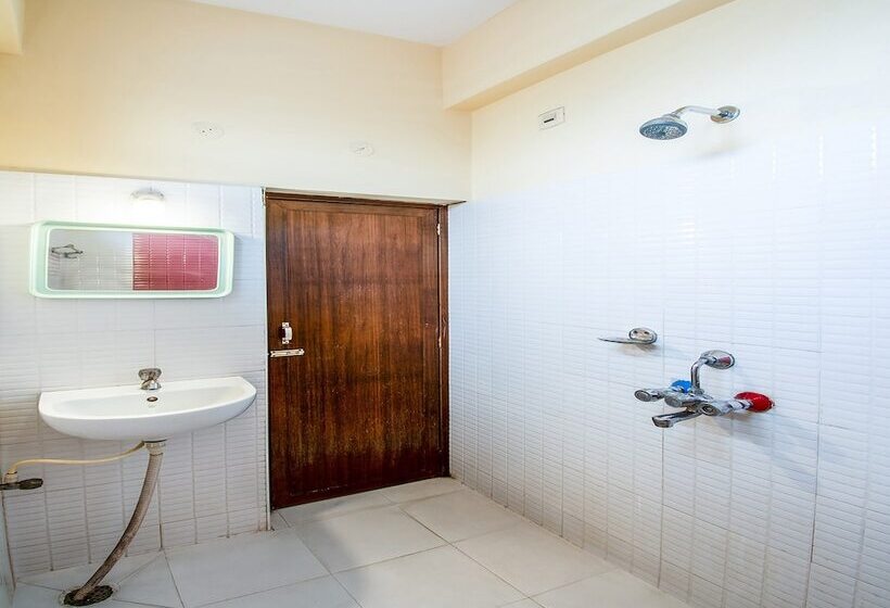 בית מלון כפרי O Ssg Residency