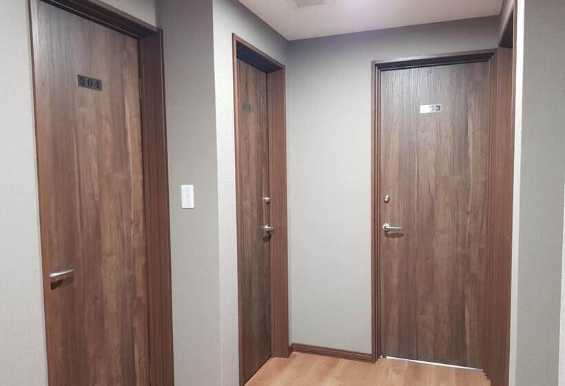 بنسيون Ak Star