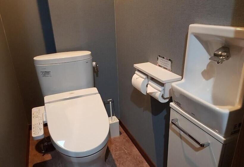 بنسيون Ak Star