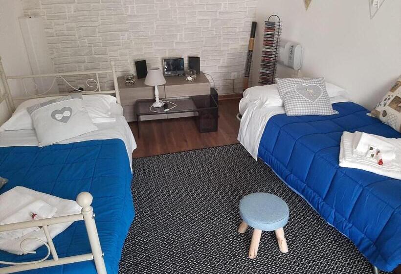 פנסיון Ca  Virasolelh