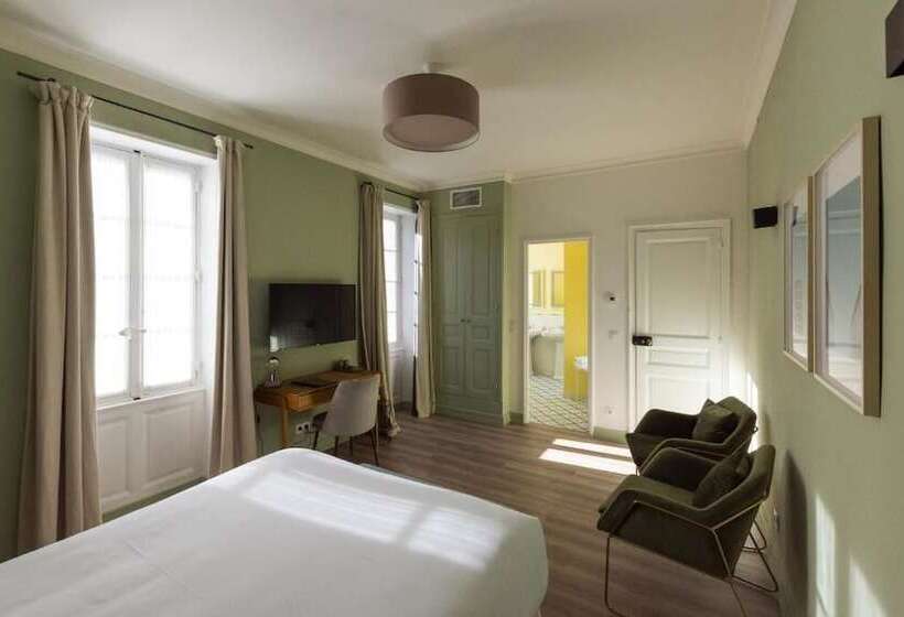 פנסיון De L'anglais, Guesthouse