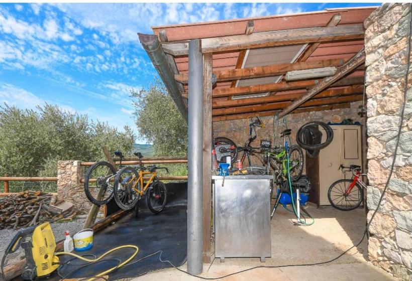 بنسيون La Sosta