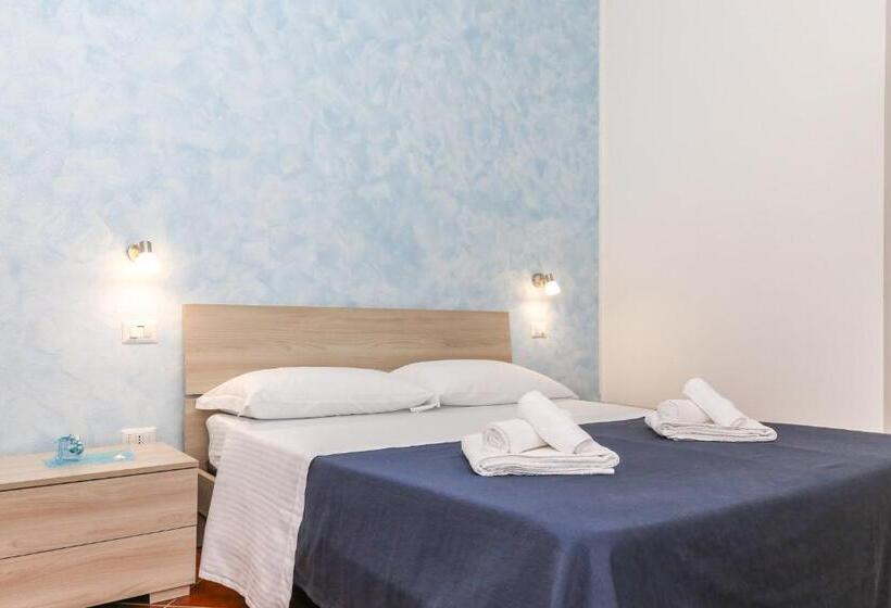 بنسيون Mar Y Sal