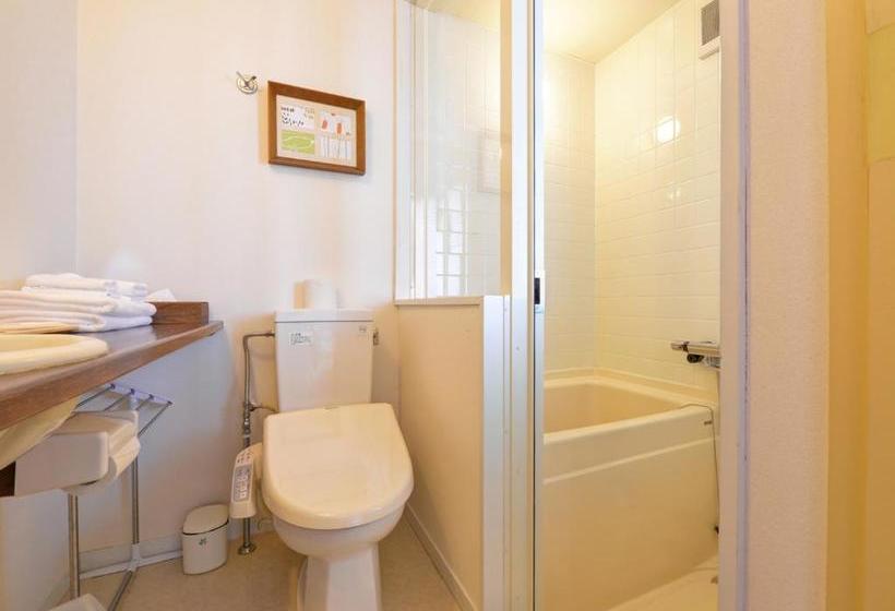 ユースホステル Cafe  Isola Bella