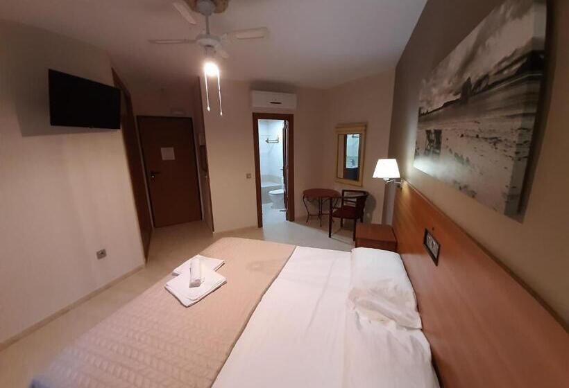 הוסטל Sotel Valle Guadiaro